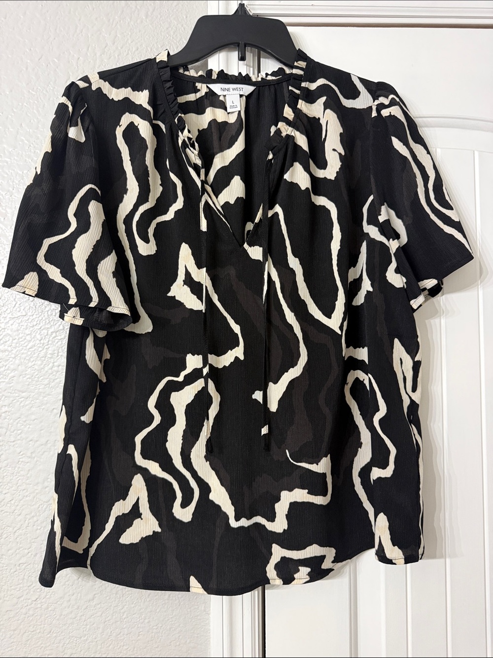 Nine West Black and Cream Abstract V-Neck Blouse